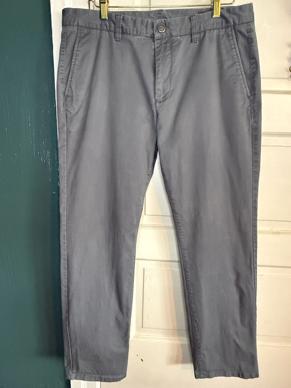 Bonobos Mens Slate Gray Chino Pants. 34” waist 30” inseam.